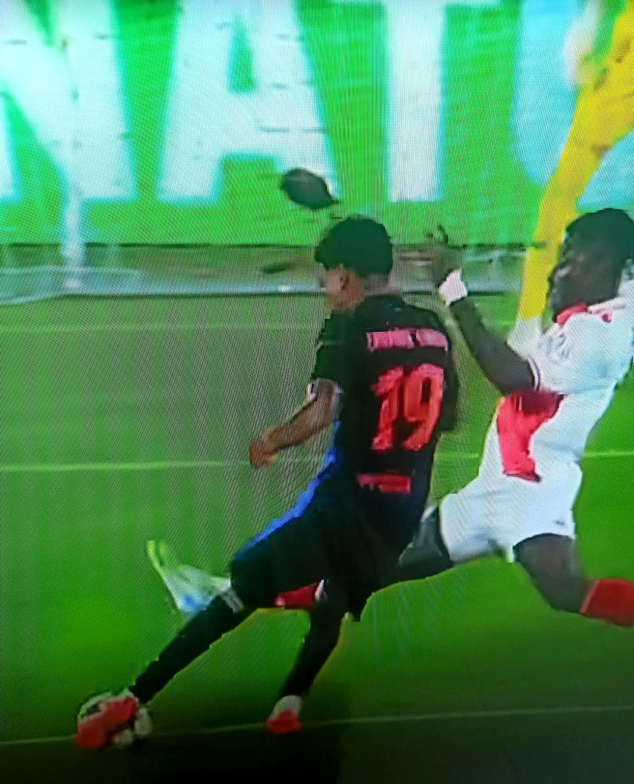 关于巴黎圣日耳曼小组第一，淘汰赛强劲对手唤醒斗志的信息