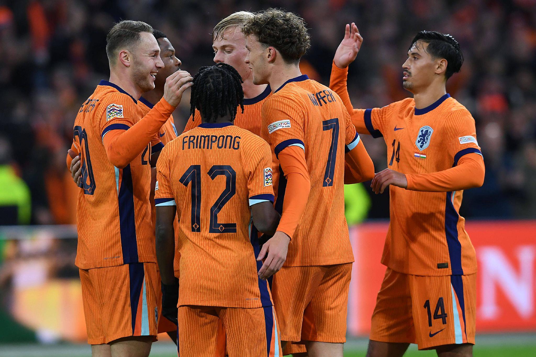 aoa体育体育中国官网-关于荷兰队惊险晋级，取得关键胜利晋级淘汰赛的信息