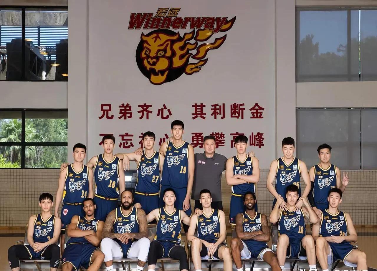 关于广东队力克四川，豪取六连胜的信息