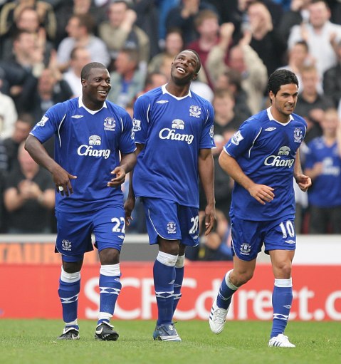 aoa体育体育平台-包含尼日利亚国脚在英超登场，圈粉无数的词条