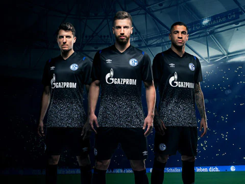 aoa体育体育官网入口-包含沙尔克04客场遭难堪，与对手互有一胜的词条