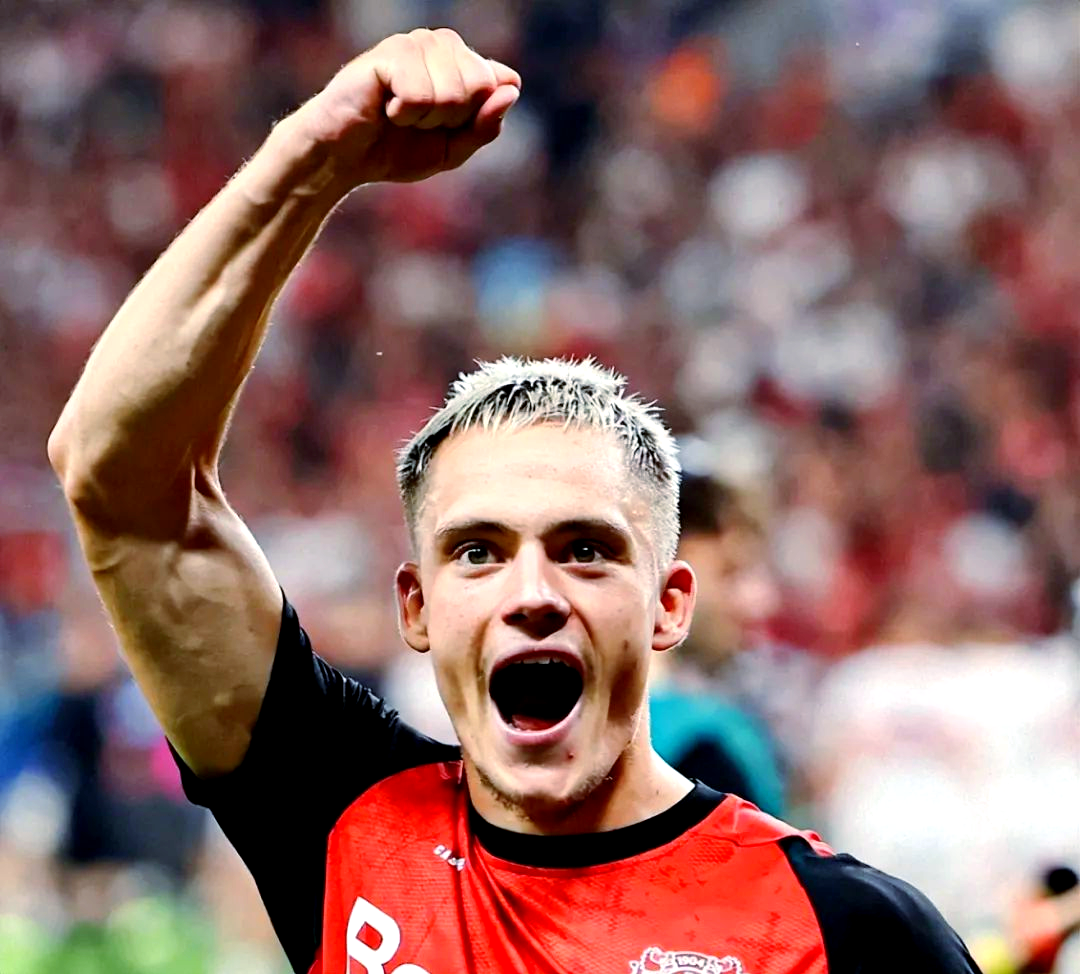 aoa体育体育官网-利物浦新签穿红军球衣，引爆转会市场的简单介绍