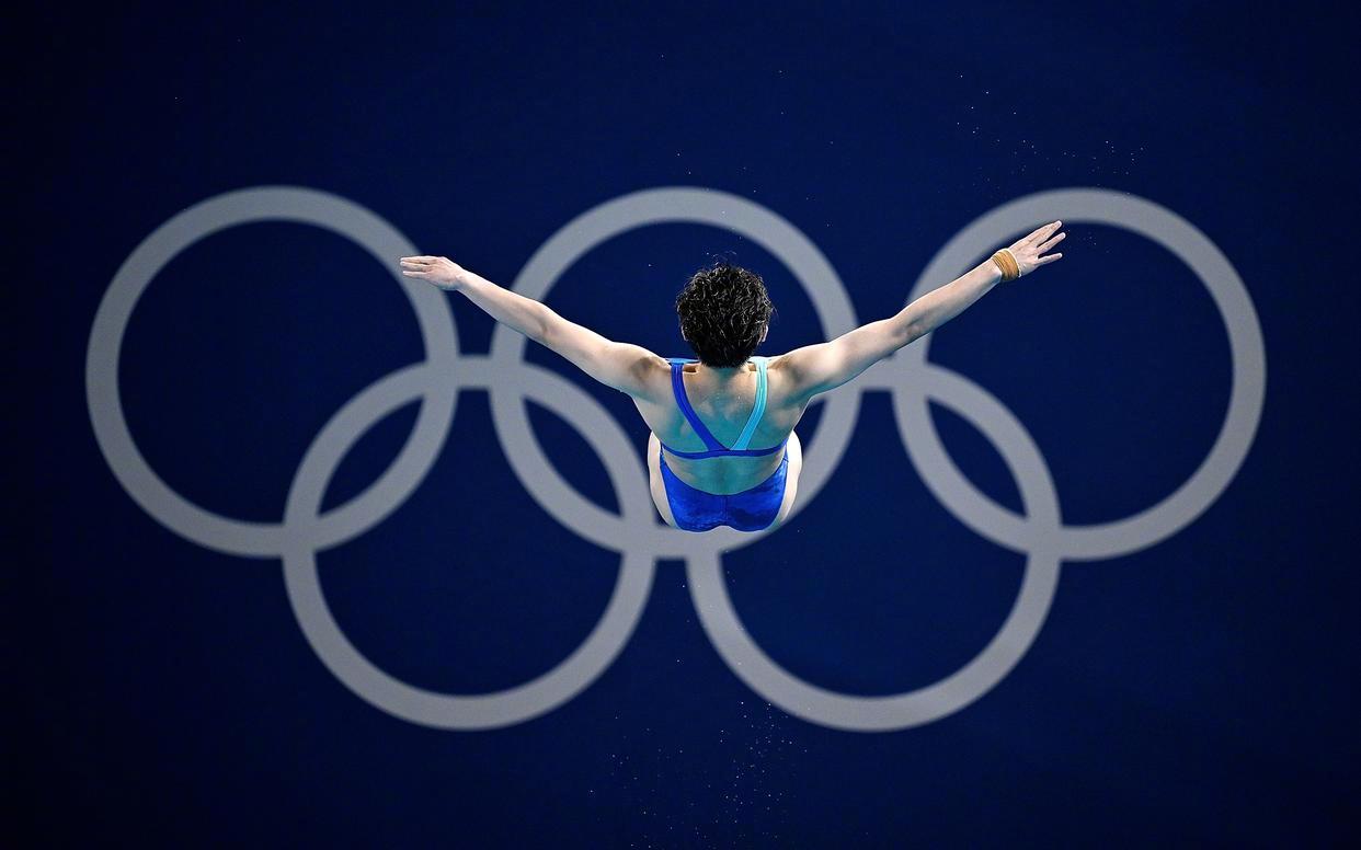 新疆队实现卓越表现，一路领先的简单介绍