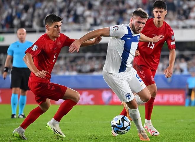 aoa体育体育登录-包含欧洲联赛再掀高潮，球队实力争霸的词条