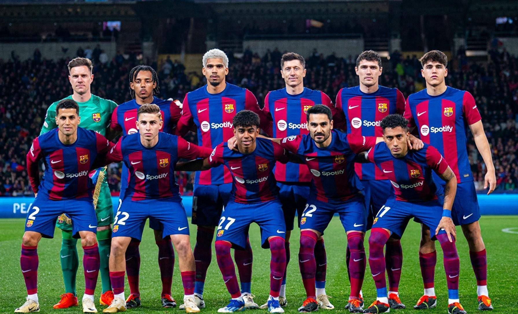 aoa体育体育平台-巴萨阵容再度调整，主帅寻找最佳阵容组合的简单介绍