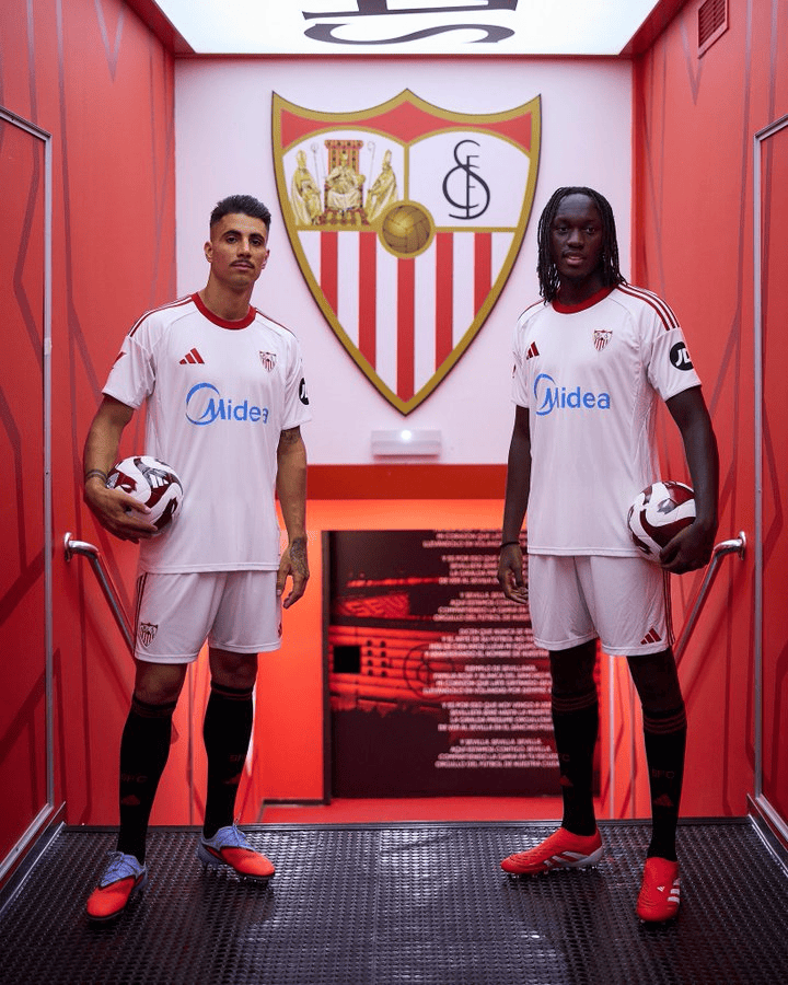 塞维利亚击败对手，保持不败记录