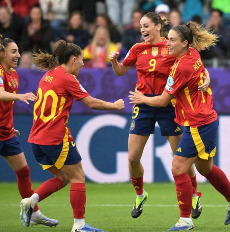 比利时女足决胜局击败墨西哥