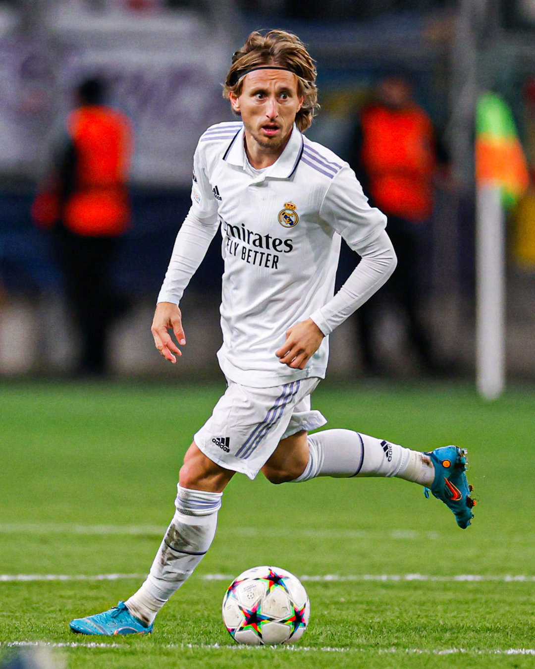 aoa体育体育登录-皇马守卫四连胜展示铁血决心