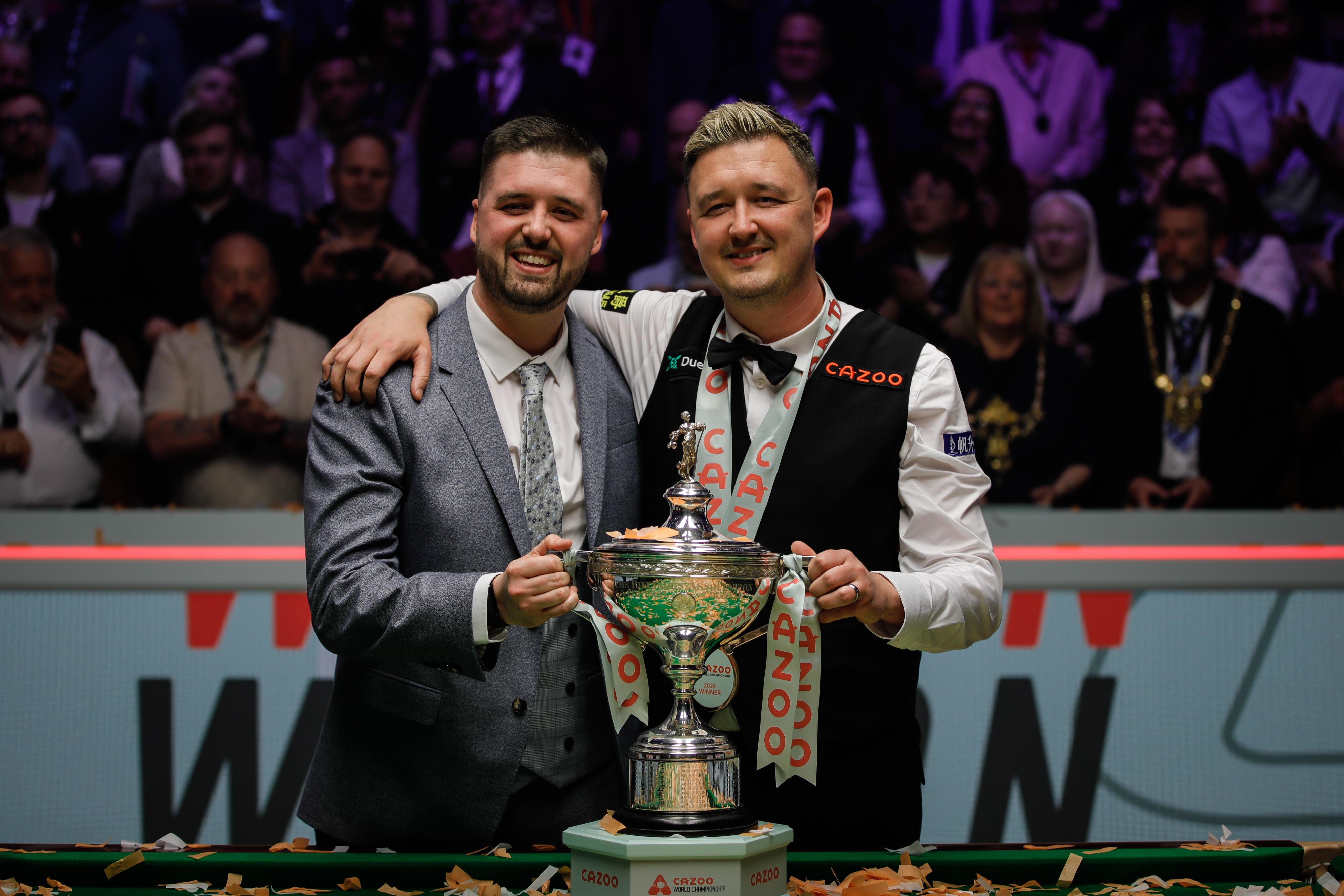 瑞典选手登上颁奖台取得胜利的简单介绍