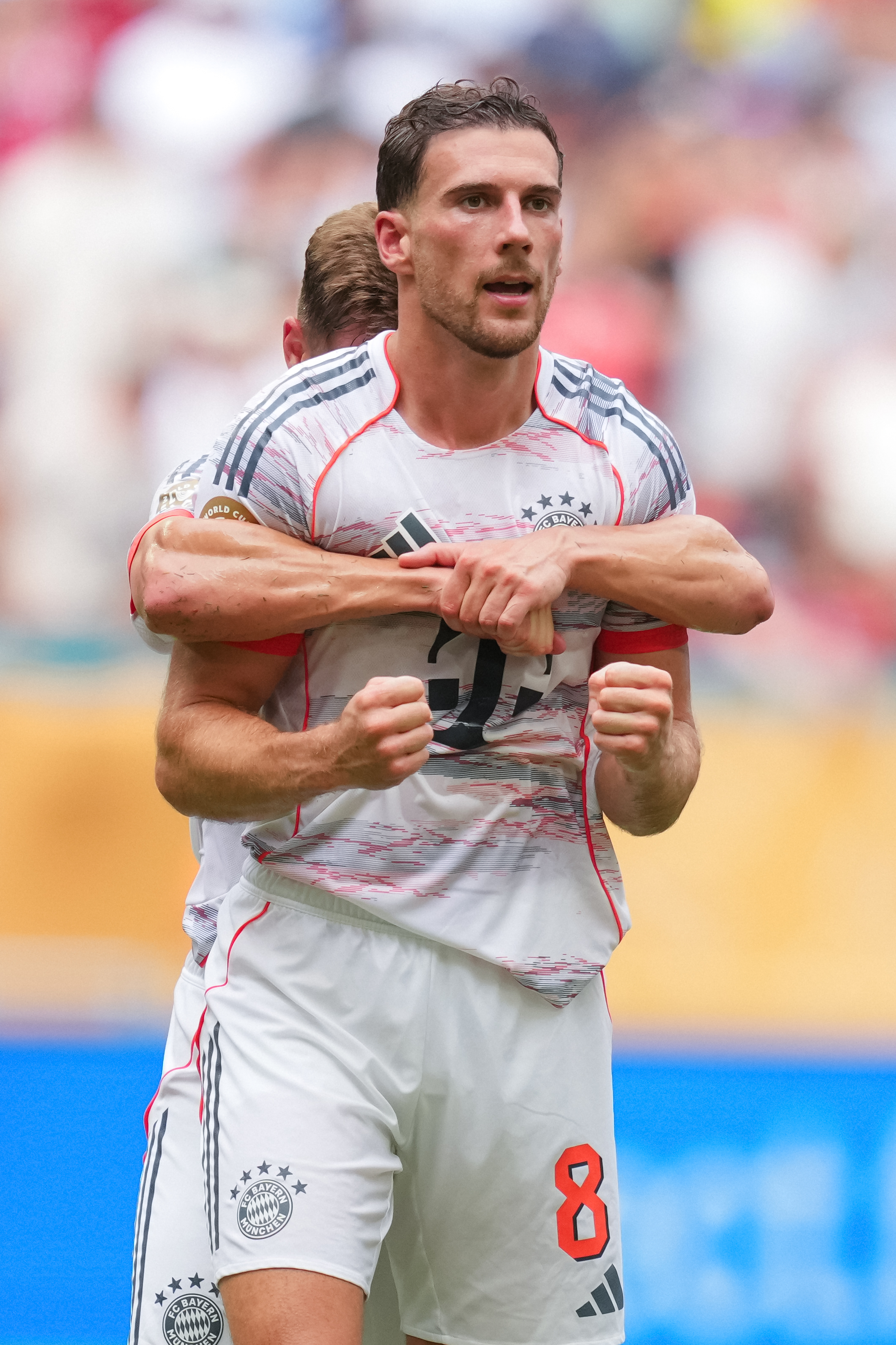 拜仁慕尼黑表现出色，取得胜利领跑