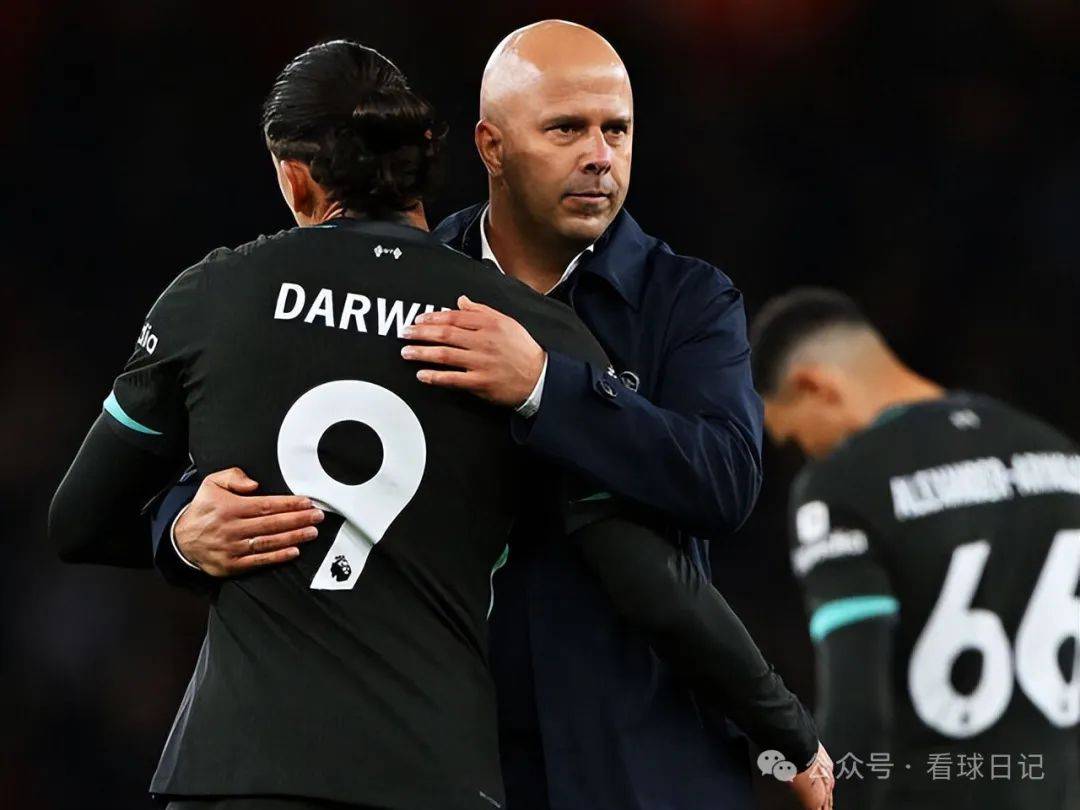 球队面临人员调整，一众球员离队